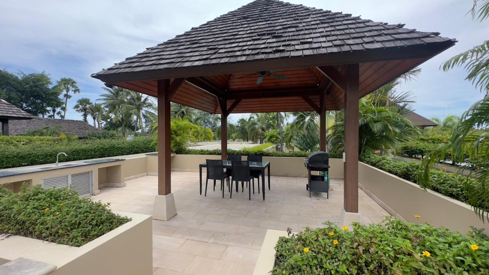 The Residence Resort Plaja Bang Tao Exterior foto